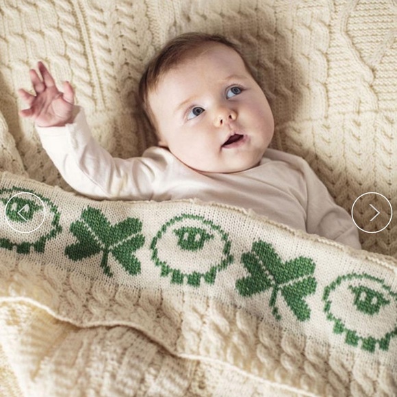 Aran Sweater Company Baby Blanket merino Wool Cozy Cream Cable Knit Throw. NWT - Picture 9 of 12